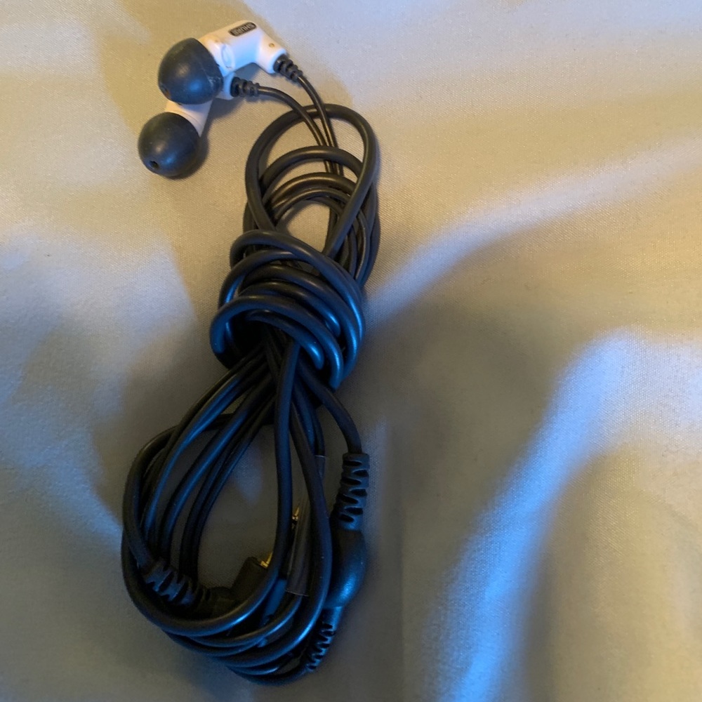 Head set ear buds